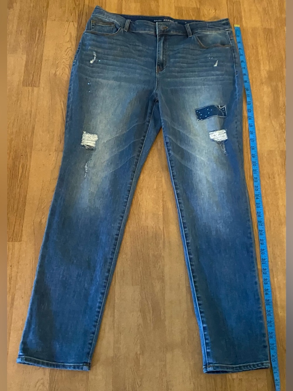 Chicos size 2.5 Platinum distressed ankle jeans Western Festival Boho Glam Y2K